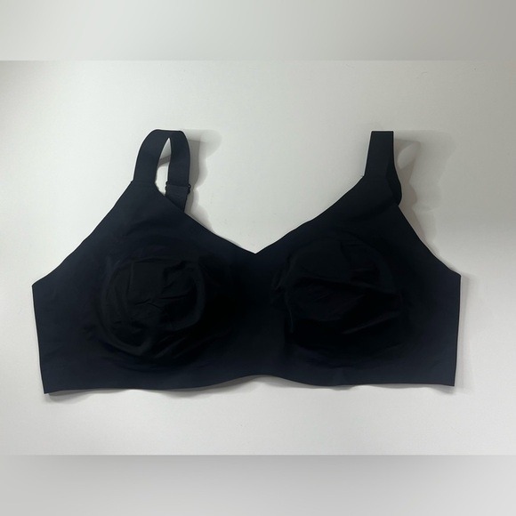 Kinx  Padded V-Neck Bra - Picture 4 of 7